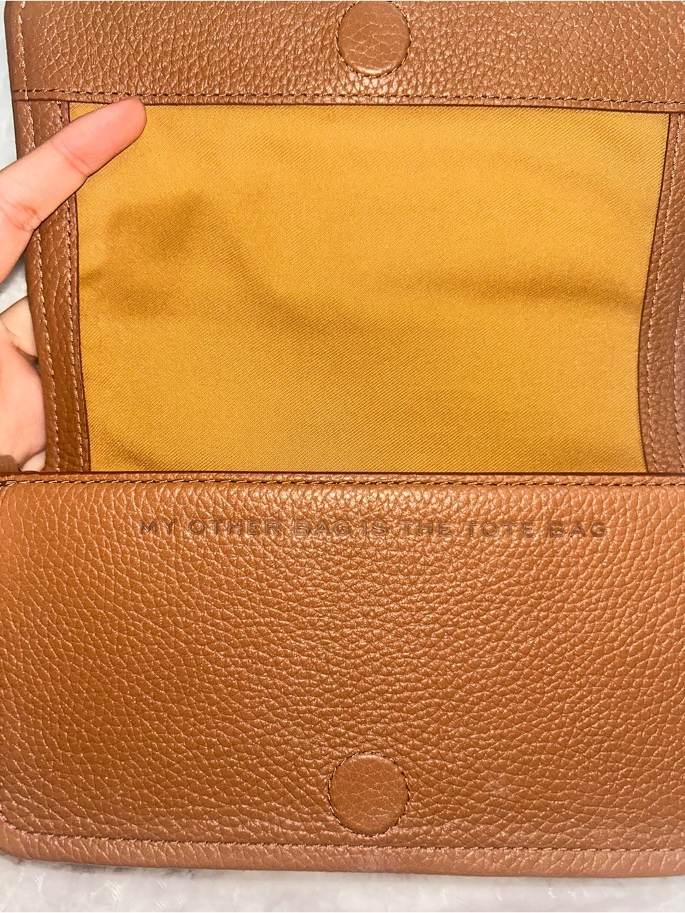 Marc Jacobs The Mini Bag Brown Leather Belt Bag with Embossed Logo - Picture 3 of 7